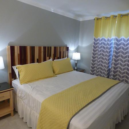 Beach One Bedroom Suite C5 Ocho Rios Buitenkant foto