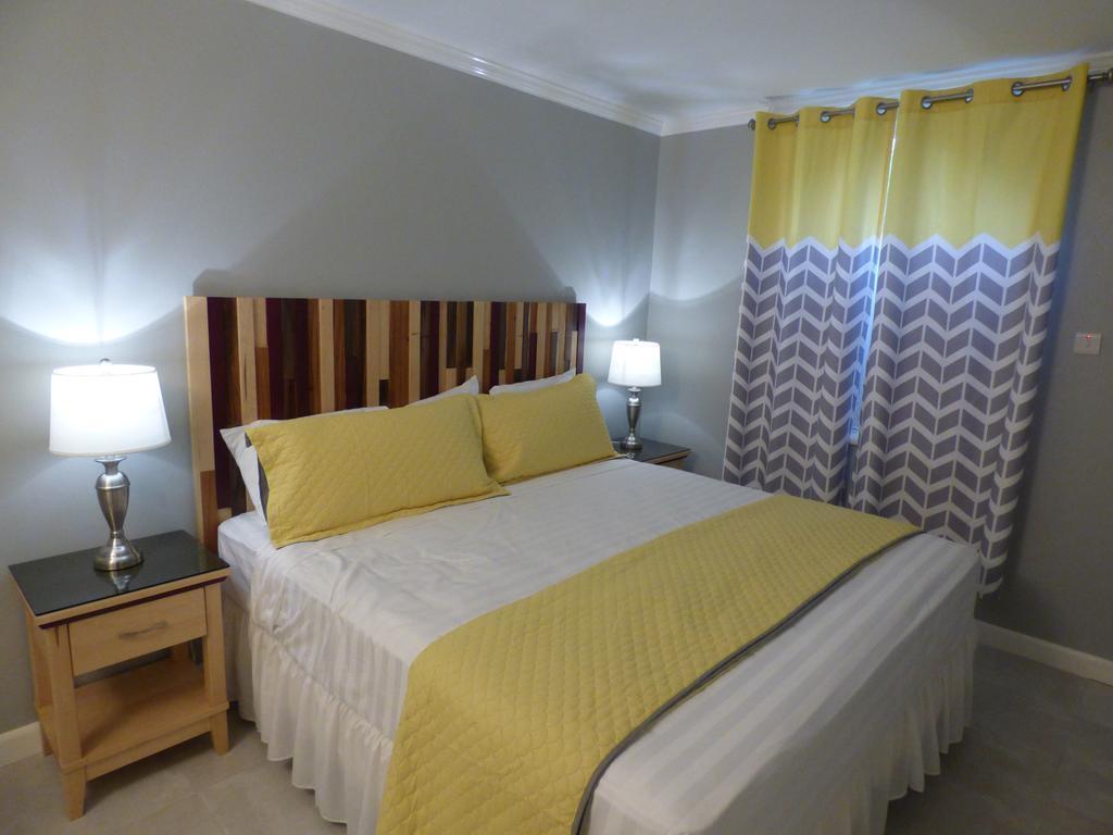 Beach One Bedroom Suite C5 Ocho Rios Buitenkant foto